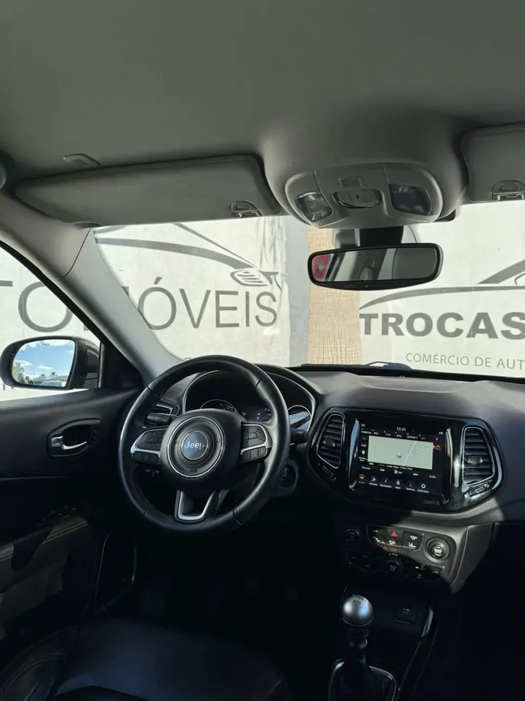 Jeep Compass 2018 - 17900 EUR, 52967 km - 52967km - foto 8 de 32