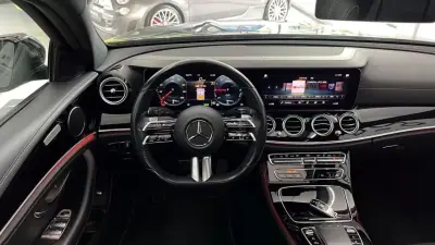 Mercedes-Benz E 300 2022 - 42990 EUR, 90455 km - AUTO.MOTO.pt - 90455km - foto 13 de 43