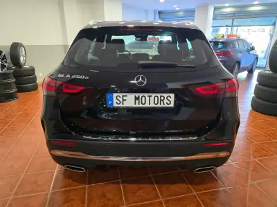 Mercedes-Benz GLA 250 2021 - 34480 EUR, 96779 km - AUTO.MOTO.pt - 96779km - foto 8 de 51