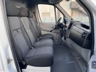 Mercedes-Benz Sprinter 310 CDI LONGA 2014 - 16900 EUR, 190000 km - AUTO.MOTO.pt - 190000km - foto 26 de 28