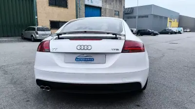 Audi TT Coupé 2011 - 12900 EUR, 170000 km - 170000km - foto 14 de 19