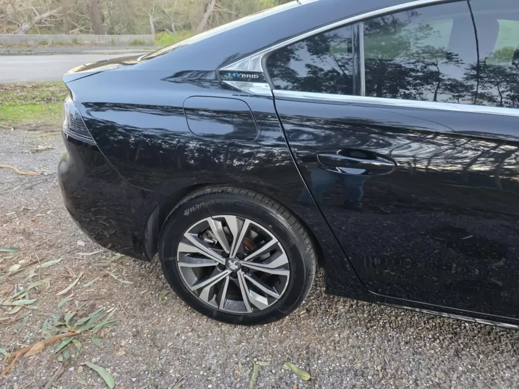 Peugeot 508 2020 - 20900 EUR, 76480 km - AUTO.MOTO.pt - 76480km - foto 41 de 95