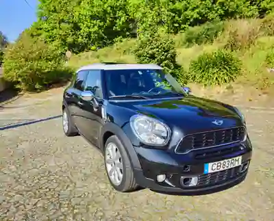 MINI Countryman 2011 - 13500 EUR, 211000 km - AUTO.MOTO.pt - 211000km - foto 2 de 14