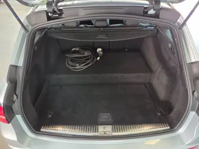 Mercedes-Benz E 300 2023 - 38900 EUR, 113276 km - AUTO.MOTO.pt - 113276km - foto 20 de 21