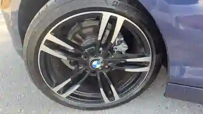 BMW 116 2015 - 9990 EUR, 227000 km - AUTO.MOTO.pt - 227000km - foto 2 de 13