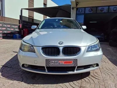 BMW 525 2004 - 5000 EUR, 293913 km - AUTO.MOTO.pt - 293913km - foto 3 de 26