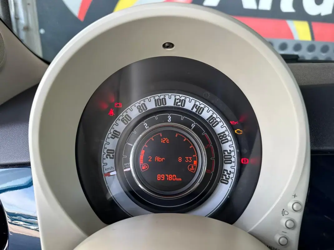 Fiat 500 2017 - 12900 EUR, 89780 km - AUTO.MOTO.pt - 89780km - foto 16 de 27