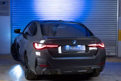 BMW i4 2023 - 43000 EUR, 33000 km - AUTO.MOTO.pt - 33000km - foto 8 de 25