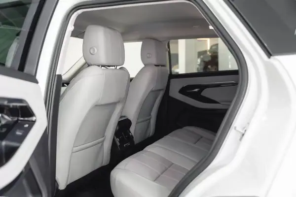 Land Rover Range Rover Evoque 2021 - 34950 EUR, 51000 km - AUTO.MOTO.pt - 51000km - foto 41 de 55