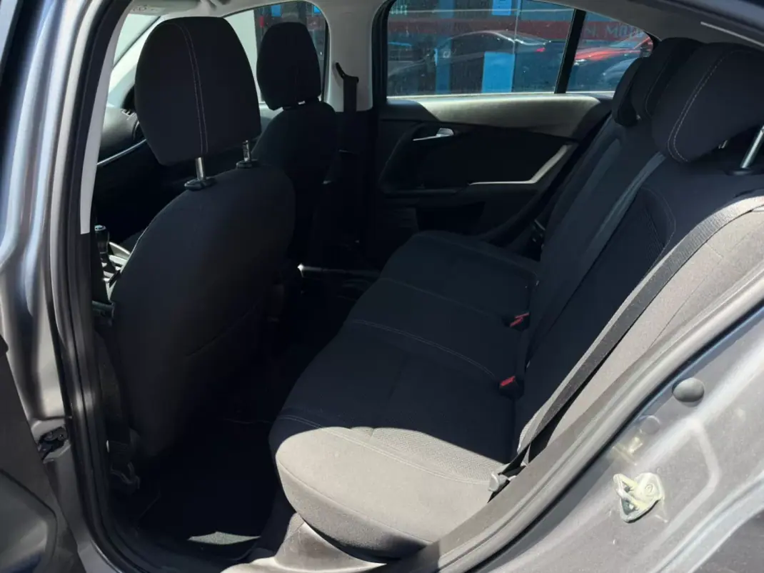Fiat Tipo 2022 - 15300 EUR, 68245 km - 68245km - foto 10 de 11