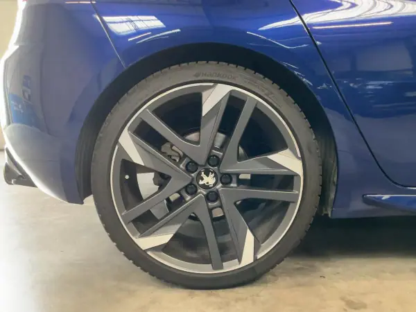 Peugeot 308 2016 - 18990 EUR, 146739 km - 146739km - foto 15 de 16