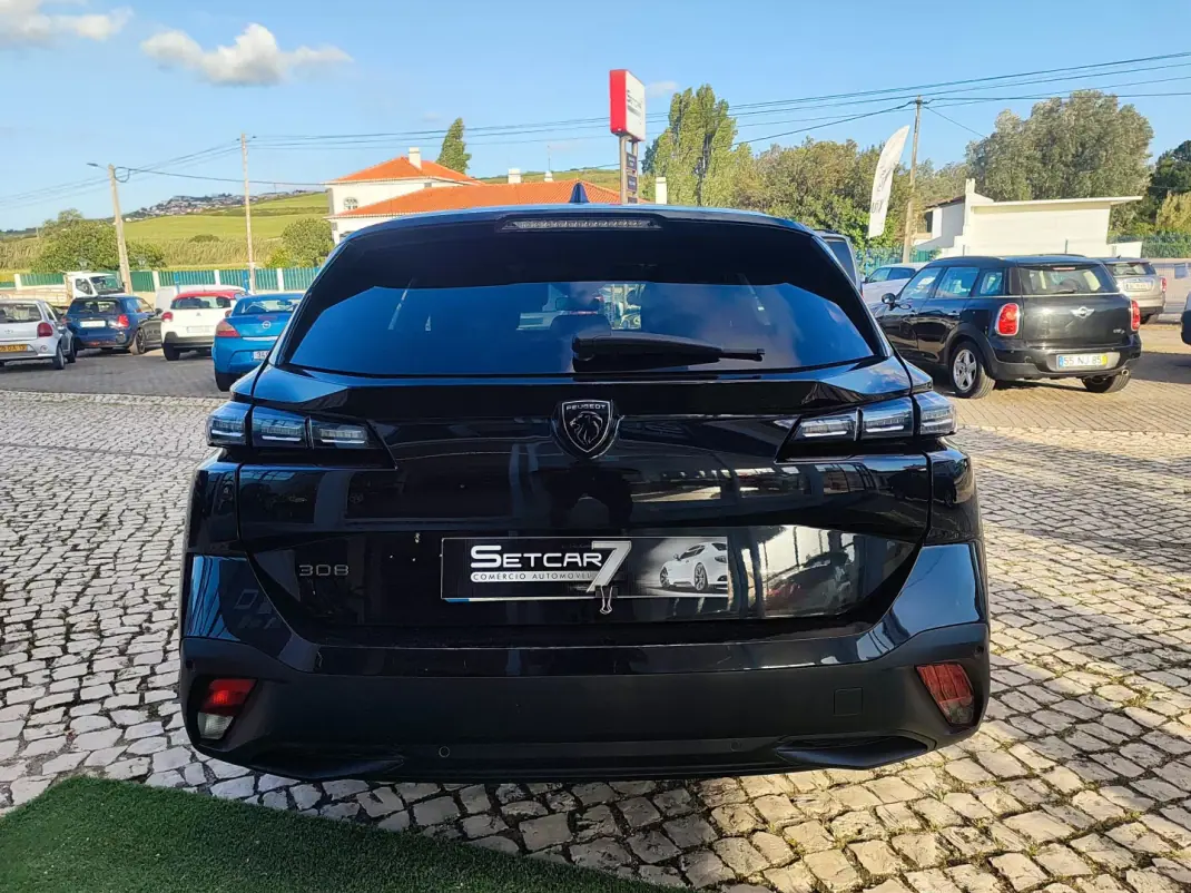 Peugeot 308 SW 2022 - 16990 EUR, 190000 km - AUTO.MOTO.pt - 190000km - foto 5 de 17