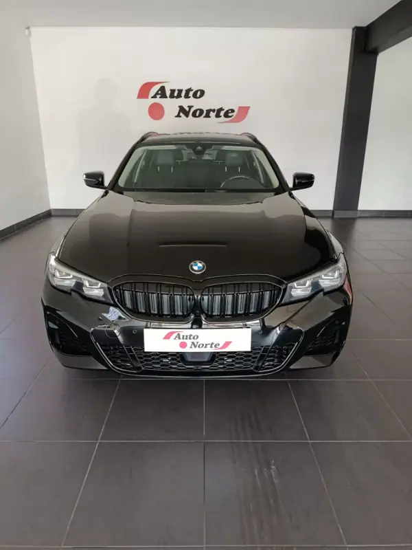 BMW 320 2019 - 28900 EUR, 140000 km - AUTO.MOTO.pt - 140000km - foto 3 de 35