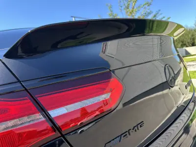 Mercedes-Benz GLC 63 AMG 2018 - 75000 EUR, 100000 km - 100000km - foto 21 de 93