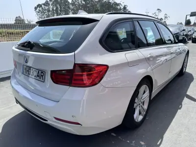 BMW 318 2014 - 12900 EUR, 200000 km - AUTO.MOTO.pt - 200000km - foto 7 de 52