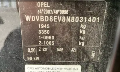 Opel Astra Sports Tourer 2021 - 11990 EUR, 149987 km - 149987km - foto 20 de 21