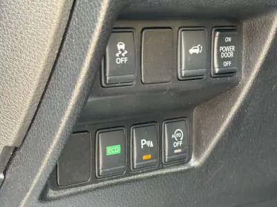 Nissan X-Trail 2014 - 16950 EUR, 99000 km - 99000km - foto 36 de 39