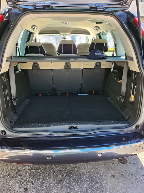 Citroën C4 Grand Picasso 2008 - 6000 EUR, 116000 km - AUTO.MOTO.pt - 116000km - foto 3 de 7