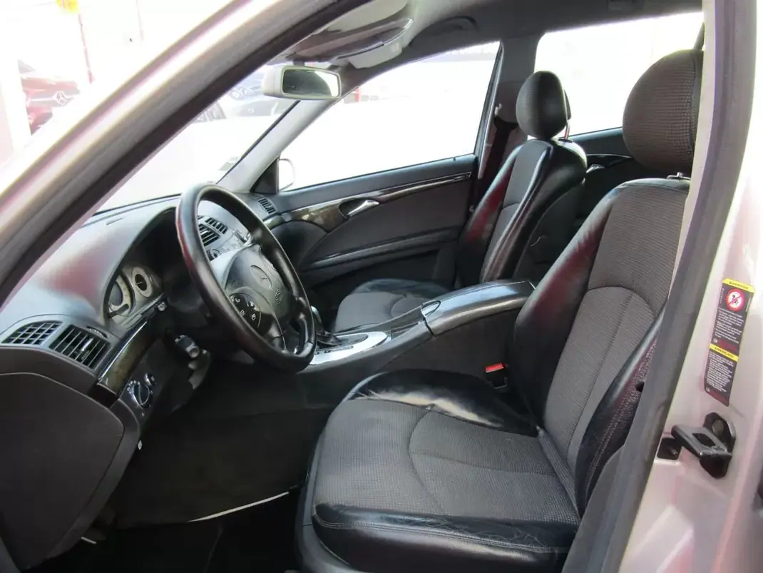 Mercedes-Benz E 270 2003 - 9949 EUR, 259100 km - 259100km - foto 8 de 19