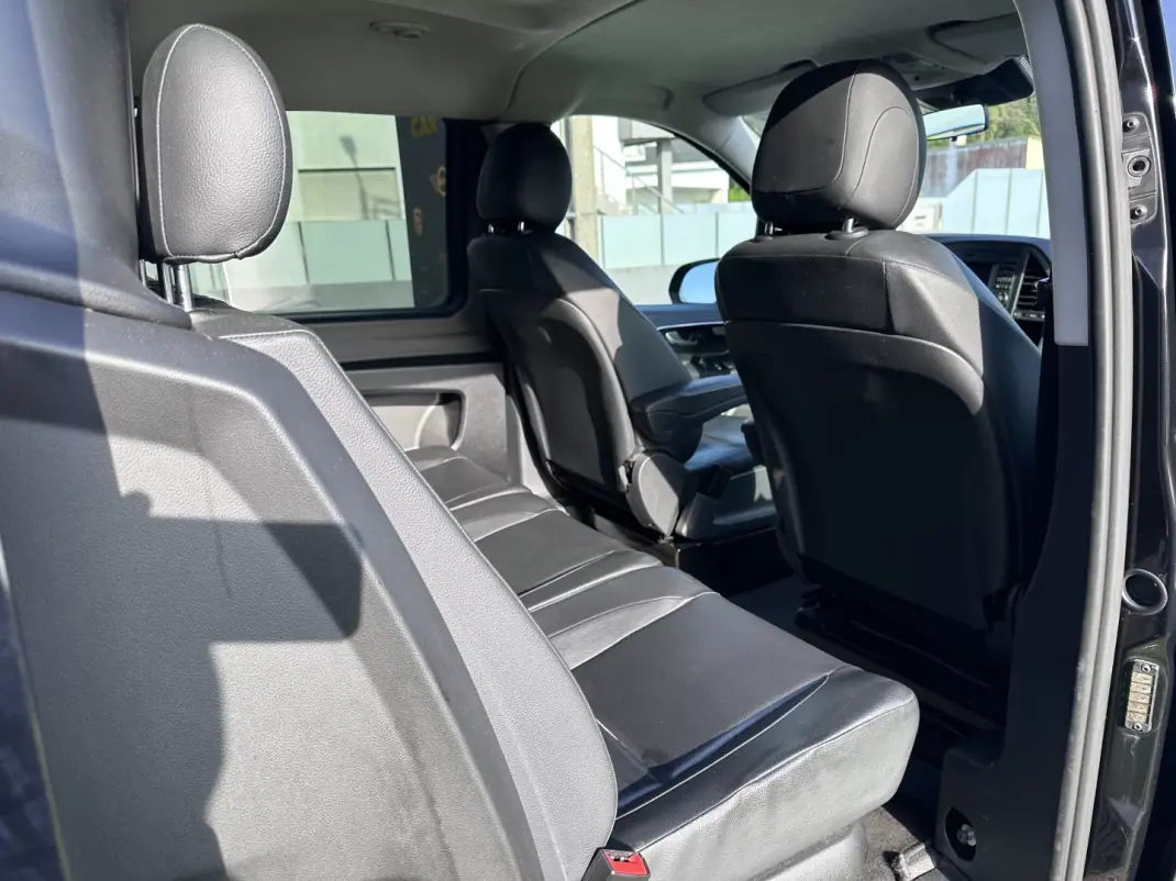 Mercedes-Benz Vito Tourer 2015 - 24900 EUR, 320000 km - AUTO.MOTO.pt - 320000km - foto 32 de 57