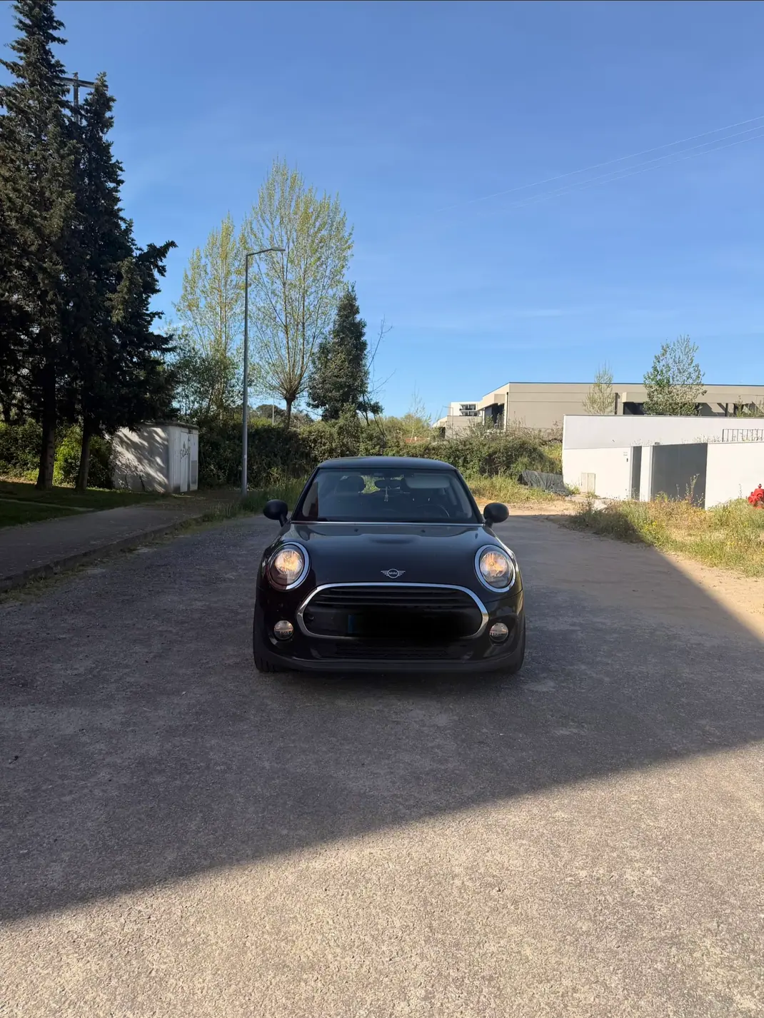 MINI One 2018 - 8000 EUR, 210000 km - AUTO.MOTO.pt - 210000km - foto 3 de 11