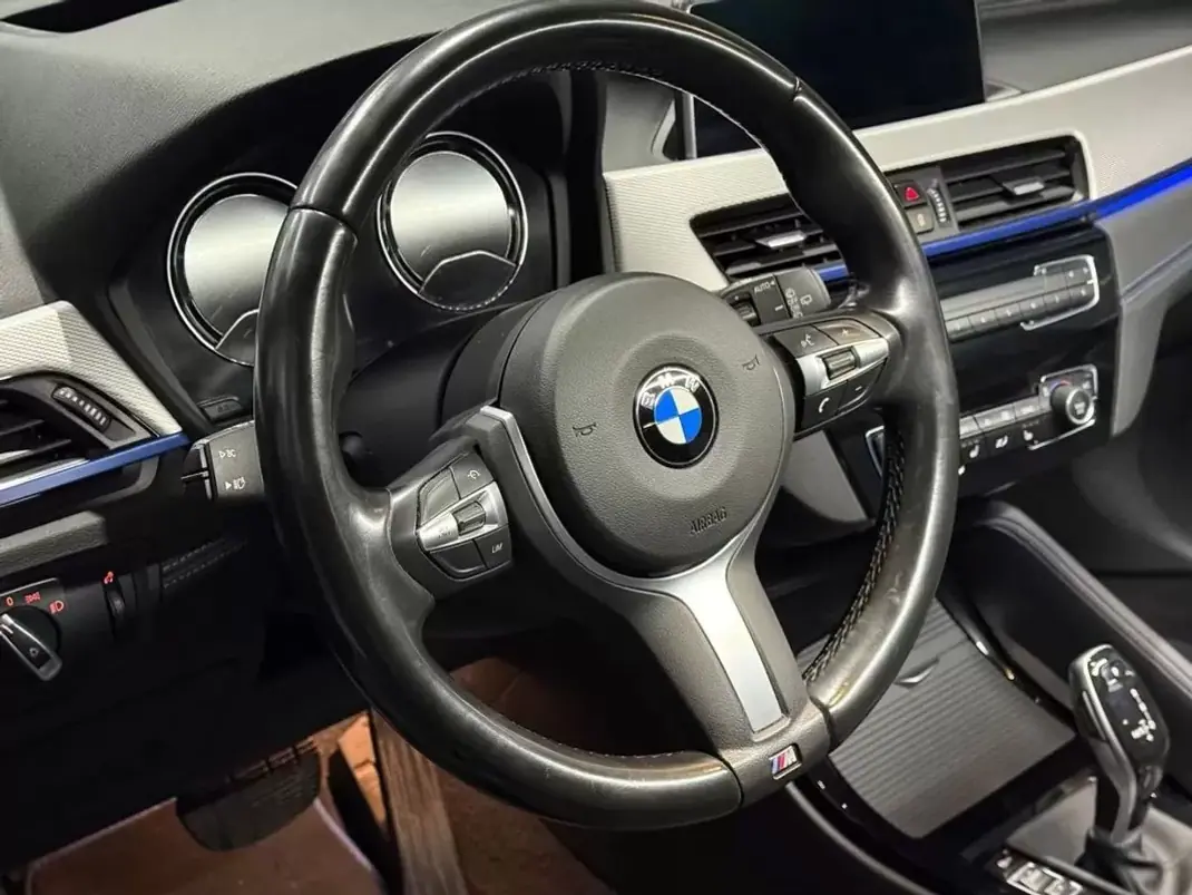 BMW X2 2019 - 27990 EUR, 141000 km - AUTO.MOTO.pt - 141000km - foto 8 de 35