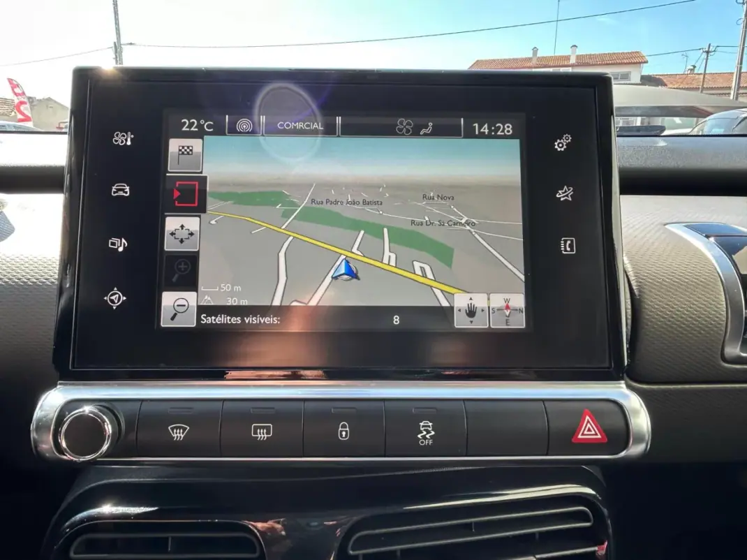 Citroën C4 Cactus 2017 - 11750 EUR, 110180 km - AUTO.MOTO.pt - 110180km - foto 15 de 23