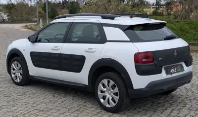 Citroën C4 Cactus 2015 - 8900 EUR, 186378 km - AUTO.MOTO.pt - 186378km - foto 10 de 24