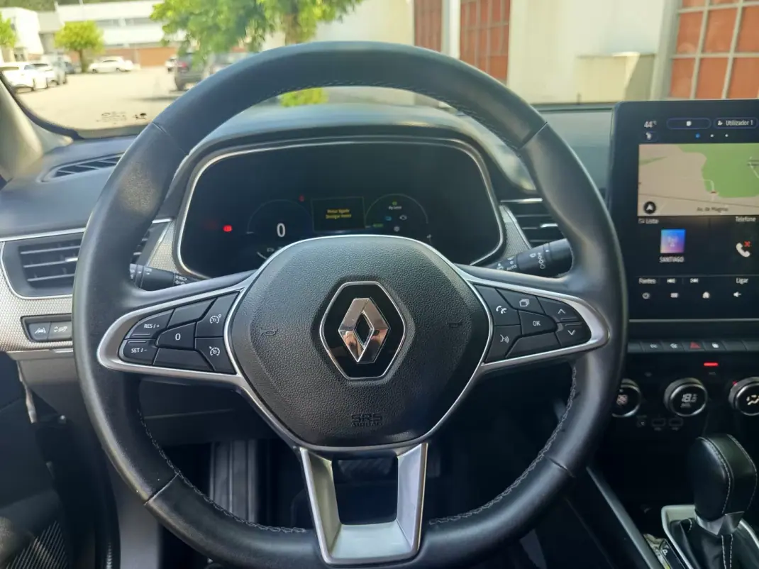 Renault Arkana 2022 - 22990 EUR, 38600 km - 38600km - foto 17 de 19