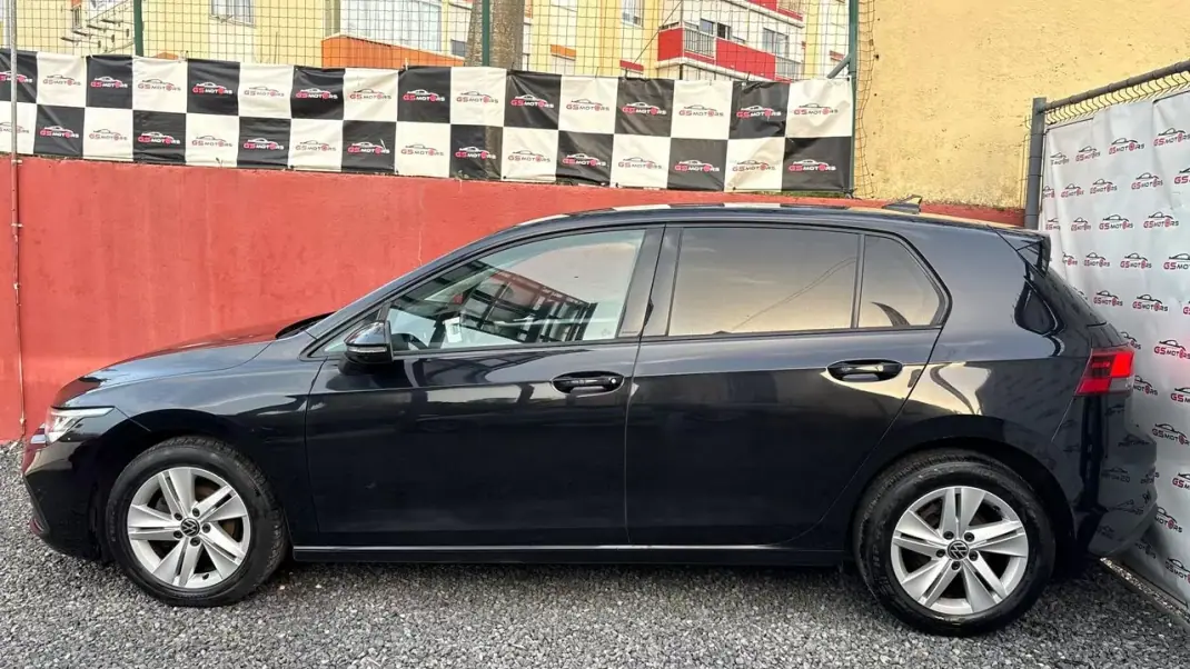 Volkswagen Golf Variant 2022 - 17400 EUR, 95000 km - AUTO.MOTO.pt - 95000km - foto 3 de 12