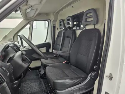 Peugeot BOXER 2.0 BlueHDi 435 L4H2 Premium 2017 - 15990 EUR, 168872 km - AUTO.MOTO.pt - 168872km - foto 10 de 30