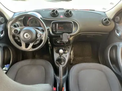 Smart ForFour 2016 - 9490 EUR, 134705 km - AUTO.MOTO.pt - 134705km - foto 6 de 9