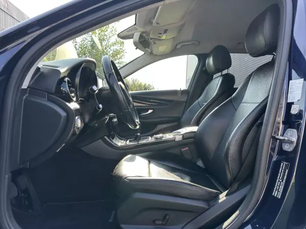 Mercedes-Benz C 180 2017 - 15900 EUR, 249000 km - AUTO.MOTO.pt - 249000km - foto 44 de 58