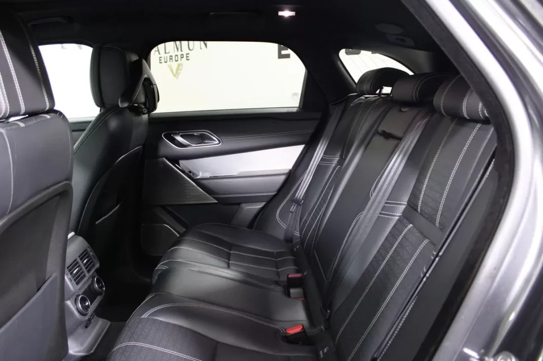 Land Rover Range Rover Velar 2018 - 44900 EUR, 110932 km - AUTO.MOTO.pt - 110932km - foto 5 de 20