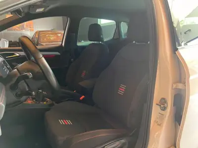 SEAT Ibiza 2019 - 13900 EUR, 117053 km - AUTO.MOTO.pt - 117053km - foto 16 de 21