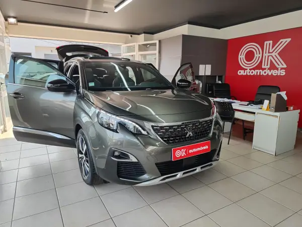 Peugeot 3008 2018 - 19650 EUR, 79000 km - AUTO.MOTO.pt - 79000km - foto 19 de 37