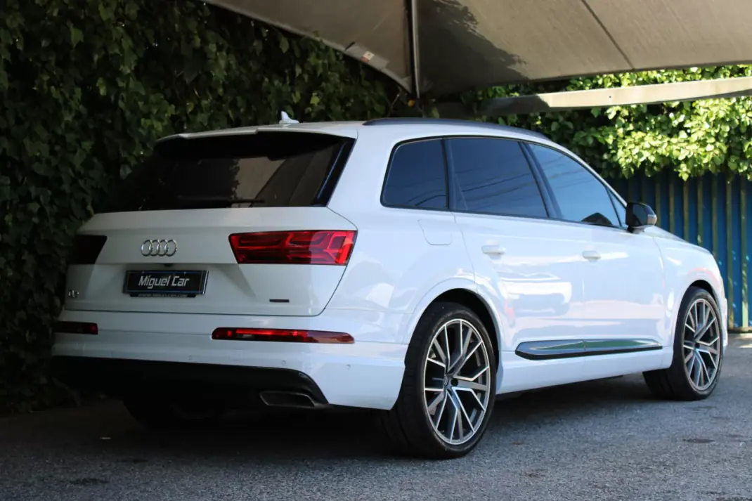 Audi Q7 2017 - 44900 EUR, 139500 km - 139500km - foto 5 de 26