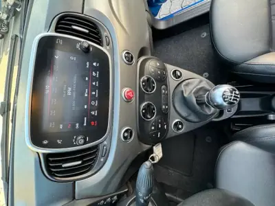 Fiat 500C 2021 - 16900 EUR, 82325 km - AUTO.MOTO.pt - 82325km - foto 4 de 12