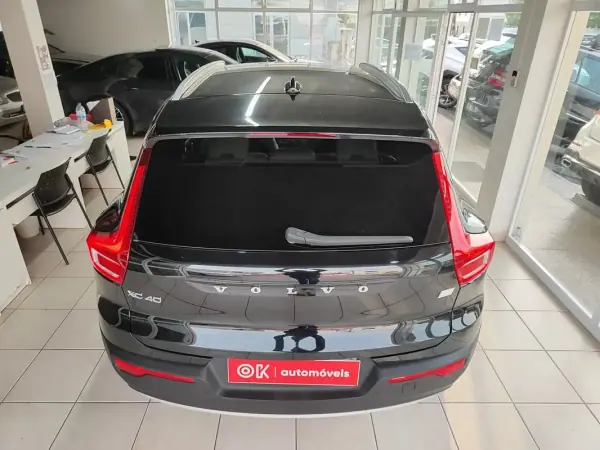 Volvo XC 40 2020 - 28250 EUR, 45500 km - AUTO.MOTO.pt - 45500km - foto 11 de 35