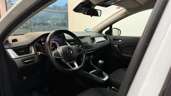 Renault Captur 2021 - 13990 EUR, 167491 km - AUTO.MOTO.pt - 167491km - foto 13 de 29