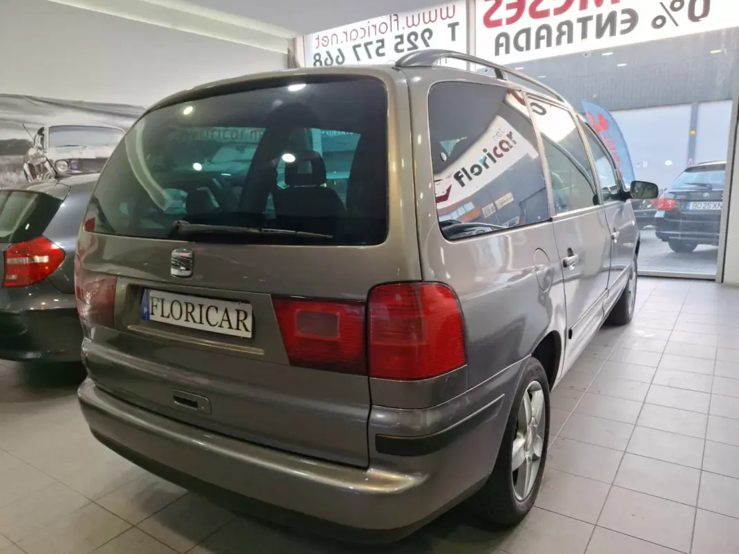 SEAT Alhambra 2007 - 4740 EUR, 314000 km - AUTO.MOTO.pt - 314000km - foto 5 de 17