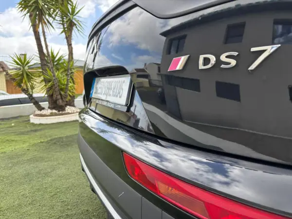 DS DS7 Crossback 2019 - 19490 EUR, 213100 km - AUTO.MOTO.pt - 213100km - foto 8 de 18