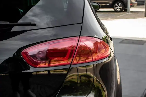 SEAT Leon 2013 - 9900 EUR, 197939 km - AUTO.MOTO.pt - 197939km - foto 11 de 39