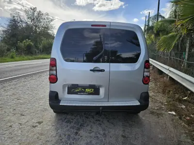 Peugeot 2011 — photo 4 of 7
