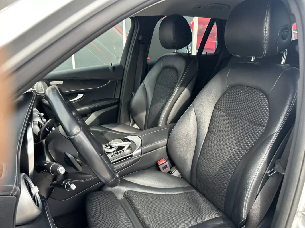 Mercedes-Benz GLC 350 2018 - 26947 EUR, 99000 km - 99000km - foto 9 de 20