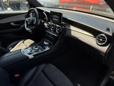 Mercedes-Benz GLC 250 2017 - 41500 EUR, 145000 km - AUTO.MOTO.pt - 145000km - foto 11 de 15