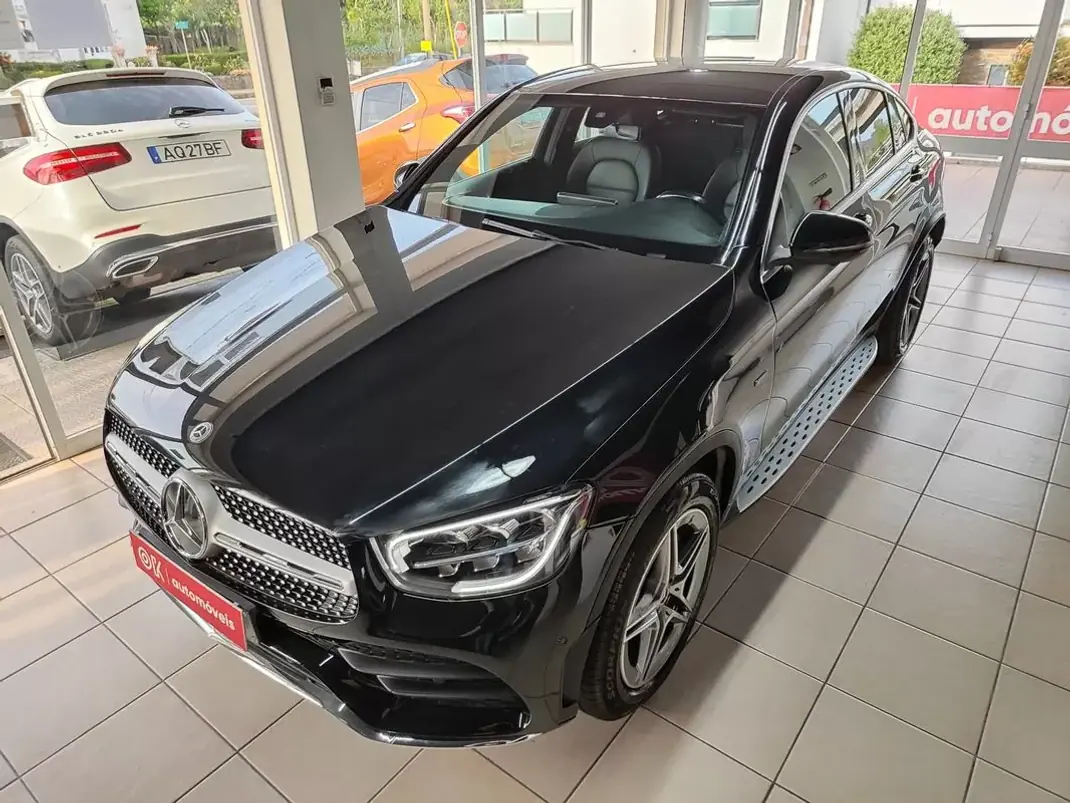 Mercedes-Benz GLC 300 2022 - 52500 EUR, 55500 km - AUTO.MOTO.pt - 55500km - foto 6 de 37
