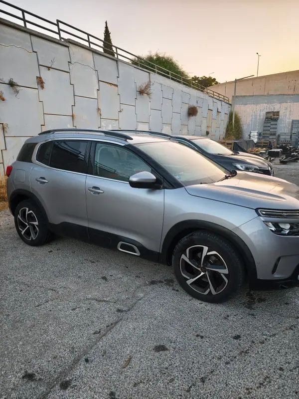 Citroën C5 Aircross 2019 - 17000 EUR, 86000 km - 86000km - foto 2 de 9