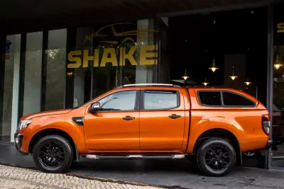 Ford Ranger 2014 - 24900 EUR, 174229 km - AUTO.MOTO.pt - 174229km - foto 2 de 39