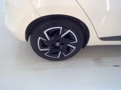 Nissan Micra 2021 - 14900 EUR, 17000 km - AUTO.MOTO.pt - 17000km - foto 4 de 10